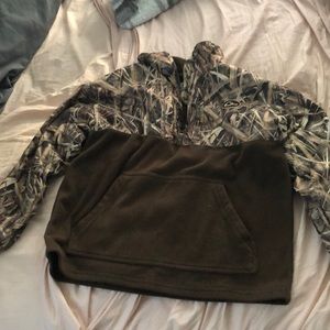 Youth Size Drake Pullover